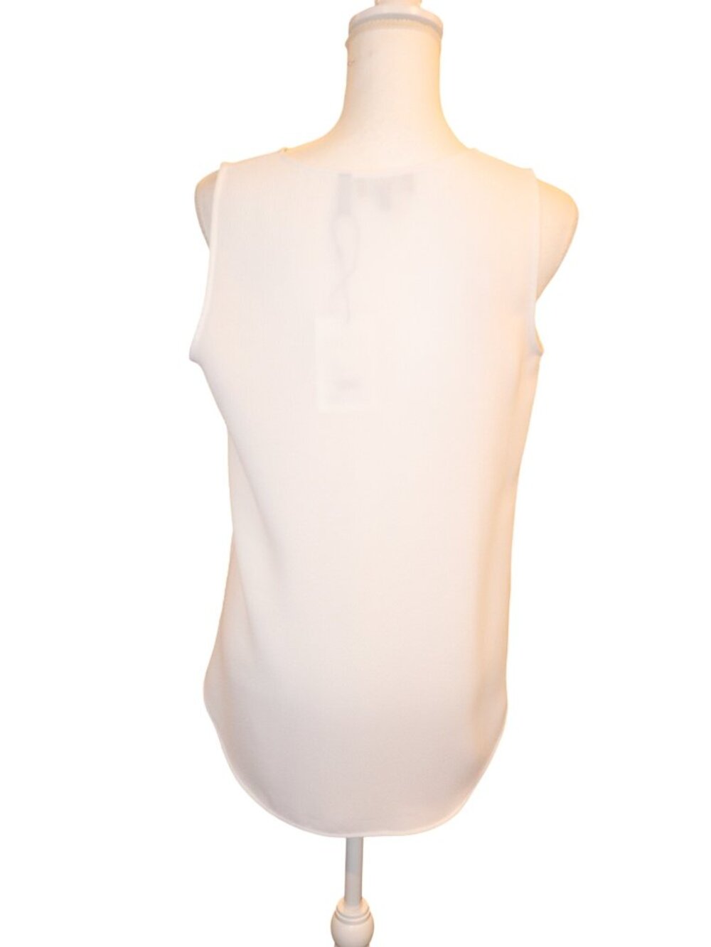 Theory White Sleeveless Blouse, Medium NWT - Picture 3 of 5